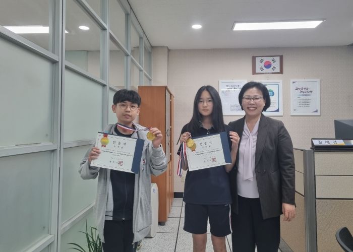 광주시립도서관, 청소년 독서 프로젝트 ‘1주 1독, 백권의 독서 일주’ 첫 완주자 배출