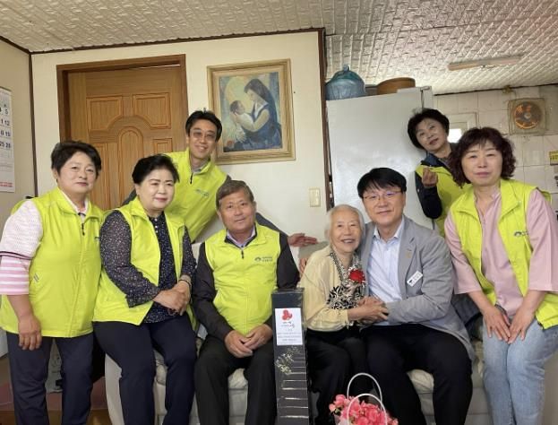 개군면 독거노인 카네이션 지원사업