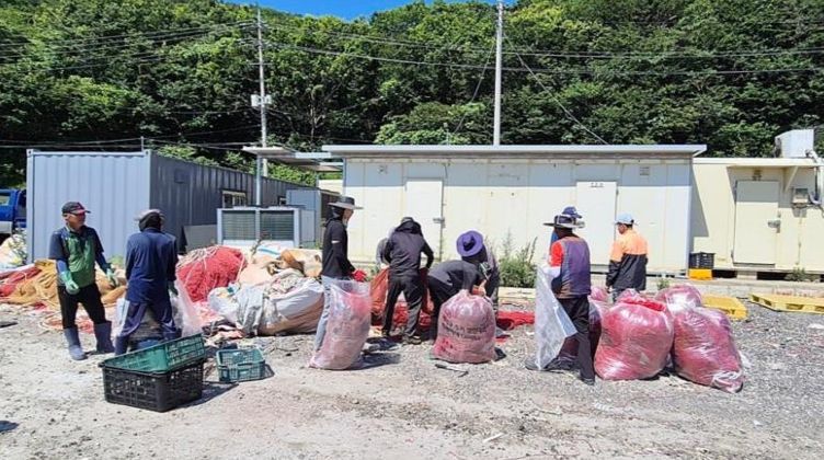 폐어구 수거 경진대회에서 연평면, 대청면 수상