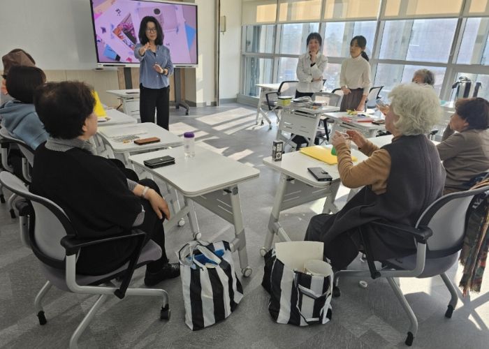 ‘마음치유, 봄처럼 기억치유’ 미술 활동