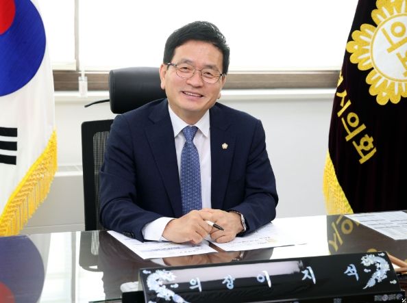 이지석 광명시의회 의장