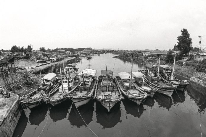 1993년도 안산시 사리포구 전경, 시화방조제 공사 직전의 어촌 풍경 모습