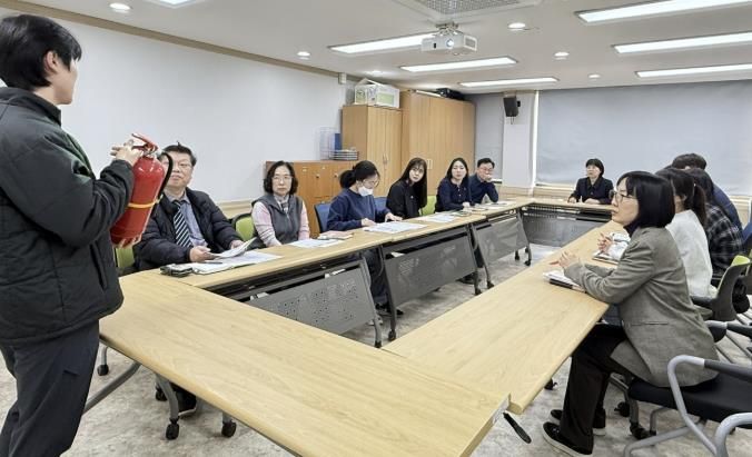 수원시 영통구 매탄1동, 전 직원 소방훈련 실시