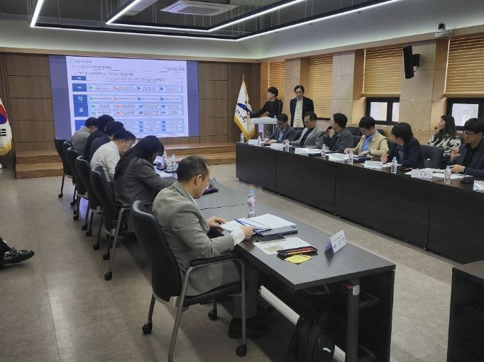 신길2공공주택지구 스마트도시건설사업 추진 협의회의가 27일 안산시청에서 진행되고 있다.